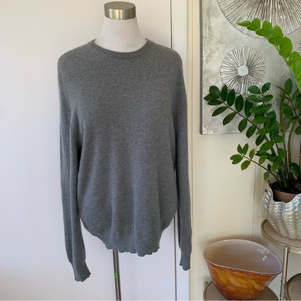 Jos.A.Bank gray 100% cashmere crew neck men's sweater size L